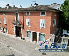 UFFICIO / NEGOZIO a GRADISCA D'ISONZO - CENTRO