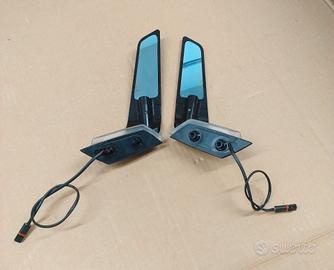 Specchietti Con Indicatore Di Direzione A LED per 
