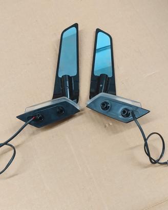 Specchietti Con Indicatore Di Direzione A LED per 