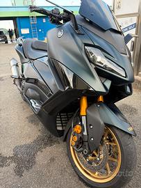 Yamaha TMAX Tech 560 2022