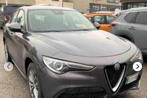 Alfa Romeo Stelvio 2.2 Turbodiesel 190 CV AT8 Q4 B