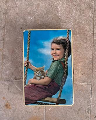 Scatola latta vintage Bimba su altalena con gatto