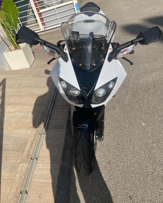 Kawasaki ZX10r