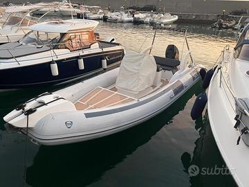 Splendido gommone SACS 7,80