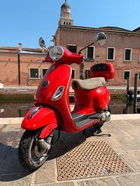 Vespa Lx 125