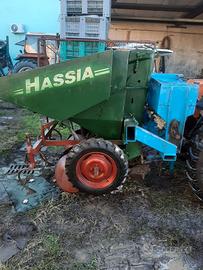 Seminatrice di patate completa di spandiconcime