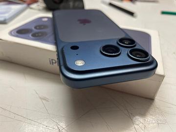 Iphone 17 Pro blue 256 GB