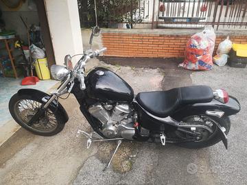 honda shadow 600 custom