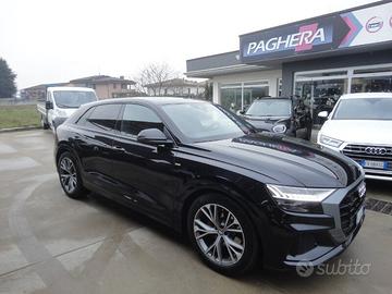 AUDI Q8 Q8 50 TDI 286 CV quattro tiptronic Sport