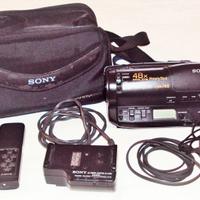 Sony Handycam CCD-TR750E  Videocamera HI8 48x