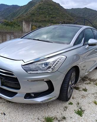 CITROEN DS 5 PURE PEARL 