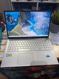 ASUS VivoBook F512F i5 8ª 256GB