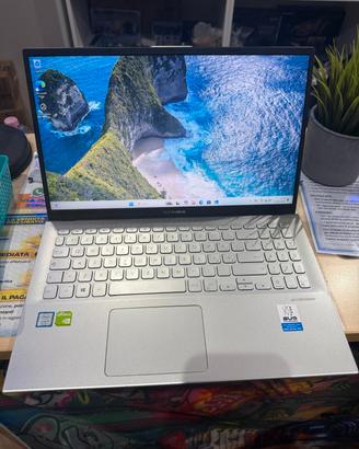 ASUS VivoBook F512F i5 8ª 256GB