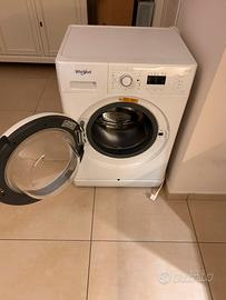 Lavatrice Whirlpool Fwl71052w