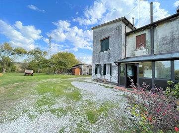 BIFAMILIARE A TREVISO