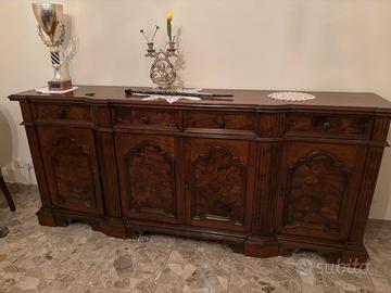 Credenza in radica