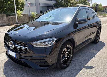 MERCEDES-BENZ GLA 200 d Automatic 4Matic Premium