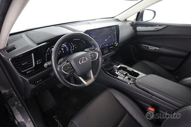 LEXUS NX NX Hybrid 4WD Premium +