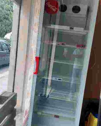 Frigo vetrina coca-cola