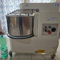 IMPASTATRICE PROFESSIONALE 
