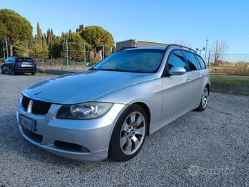 Bmw 320 320d cat Touring Attiva