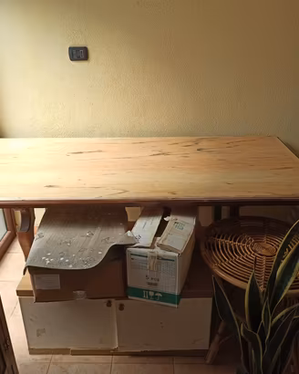 tavolo con piano in marmo