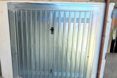 AMPIO BOX AUTO A UBOLDO.