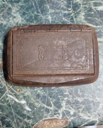 Tabacchiera vintage