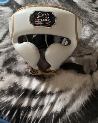 Casco della rival