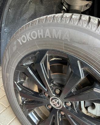 Gomme invernali yokohama 225 60 r 18