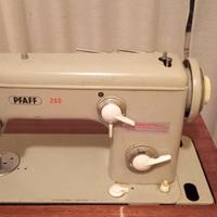 Macchina da cucire vintage  PFAFF 260 e mobiletto