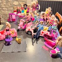 giochi: 24 barbie, casa, auto, moto e accessori