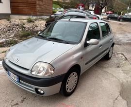 Renault Clio 1.9 dTi - OK NEOPATENTATI