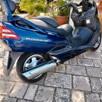 Suzuki Burgman 400 - 2002