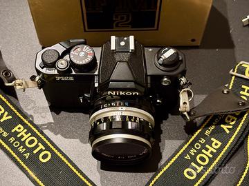 NIKON FM2 Corpo Nero con tendina in titanio