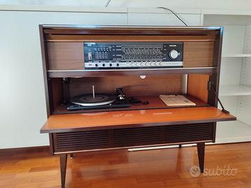 Grundig vintage in legno