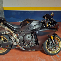 Yamaha R1 big bang