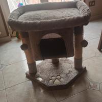Torre tiragraffi per gatti 