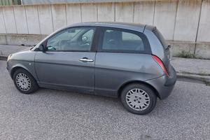 automobili 
