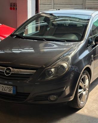 Opel Corsa 1.2 5 porte Elective