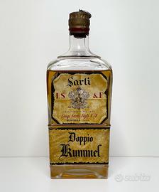 Rara bottiglia vintage di Doppio Kummel Sarti