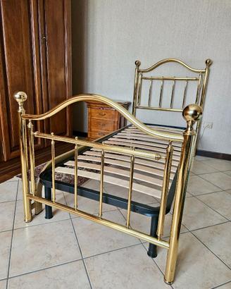Coppia letti singoli in ottone