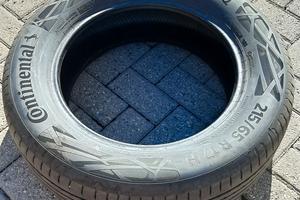 4 Gomme 215 65 R 17 H Continental al 95%
