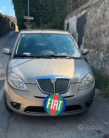 Lancia Y