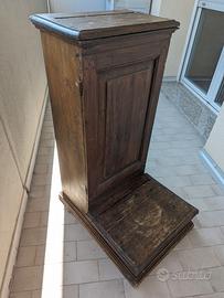 Inginocchiatoio/confessionale da casa antico