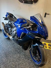 Yamaha YZF R1 SCARICO AKRAPOVIC
