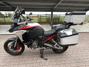 Ducati multistrada V4 rally