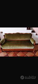 Divano letto in stile shabby