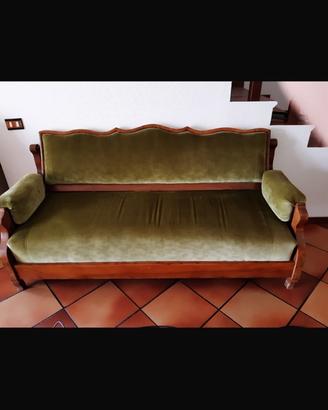 Divano letto in stile shabby