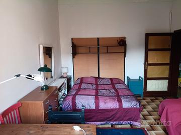 Stanza singola per studentessa/lavoratrice